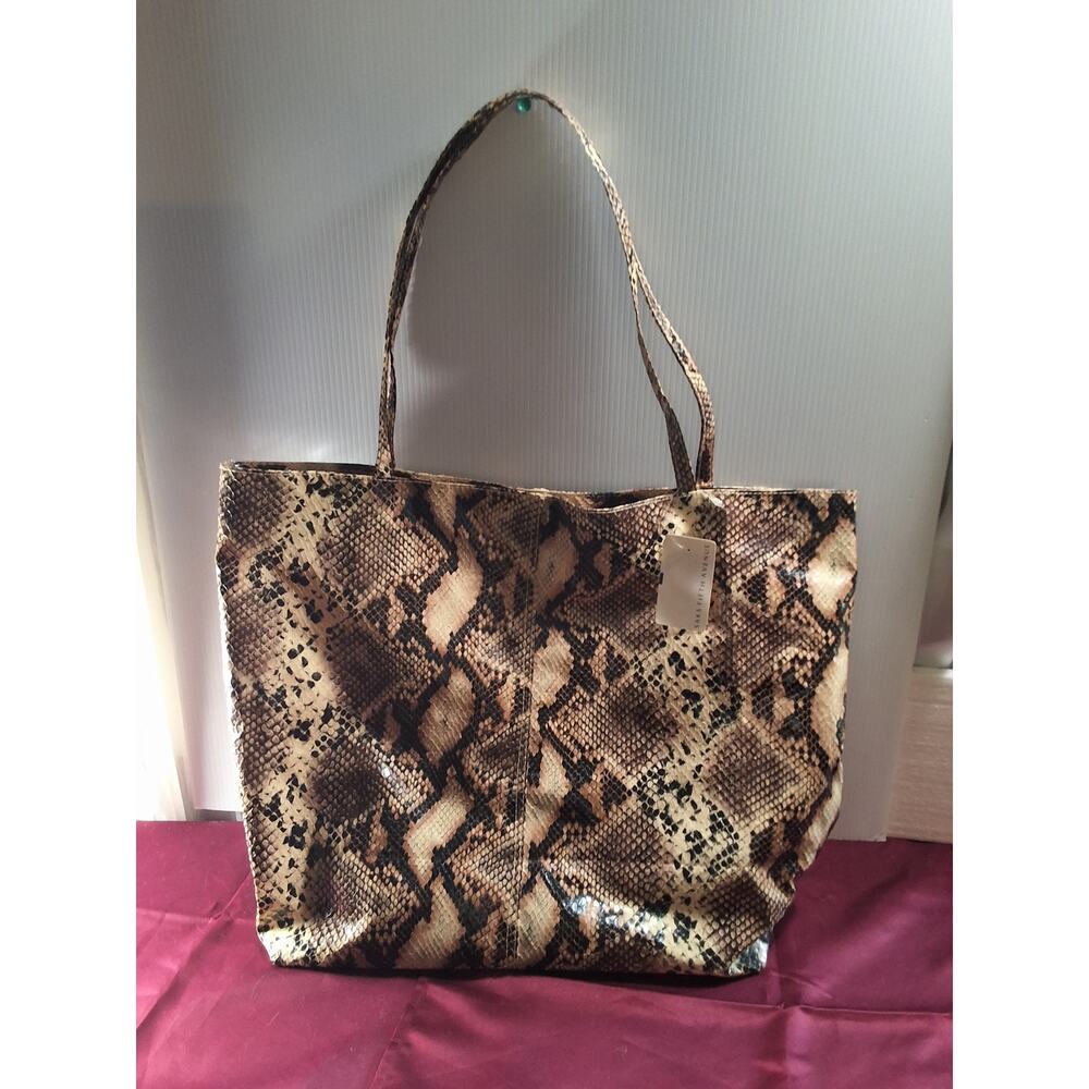 SAKS FIFTH AVENUE  TOTE BAG
